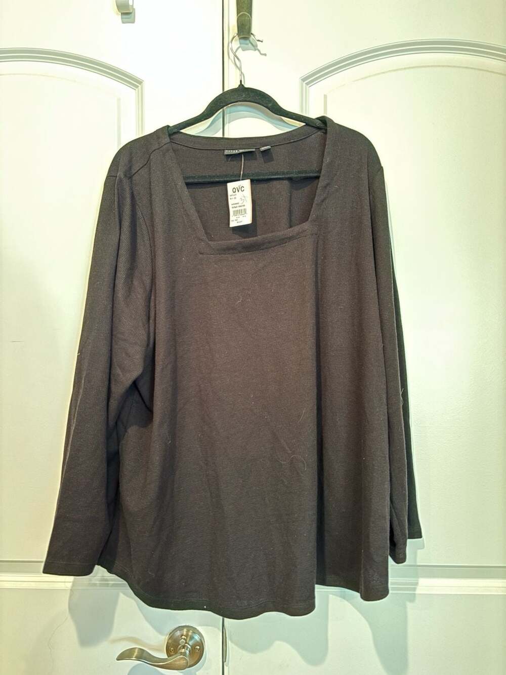 Susan Graver Weekend Long Sleeve Square Neck Top Size 3X Black Waffle Knit